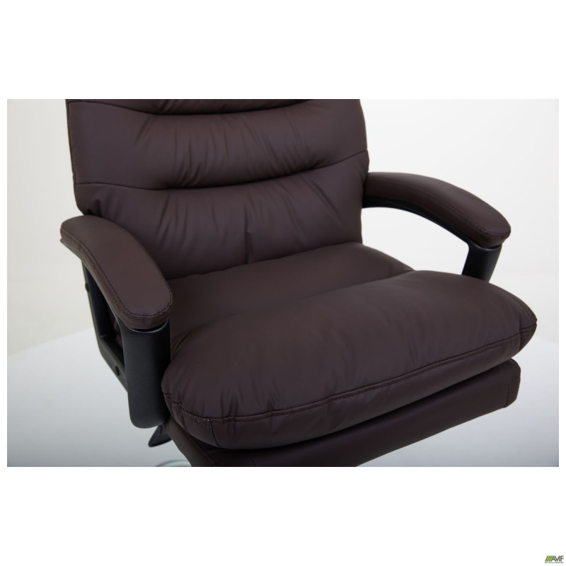 Кресло руководителя Armani кожзам шоколад (A555343)