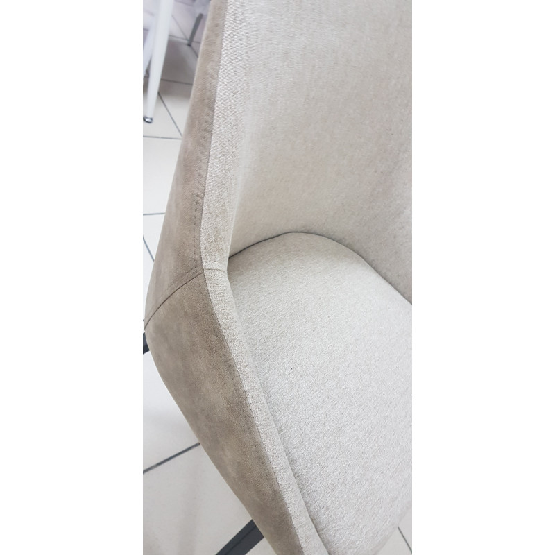 Стілець поворотний UDC 8284 бежевий (14352)