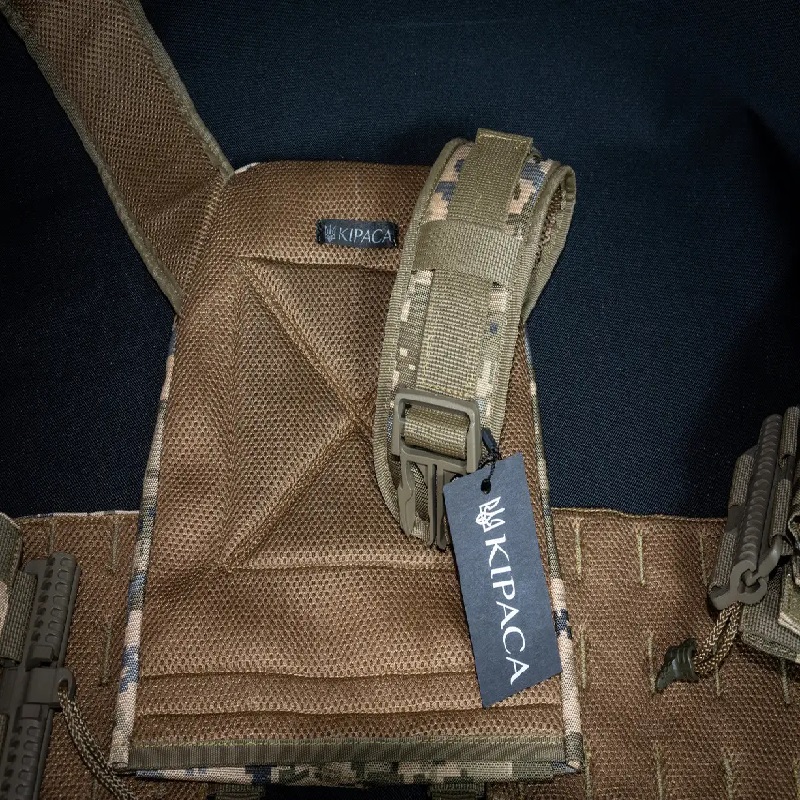 Плитоноска с быстрым сбросом кордура Kirasa пиксель(KI1043) (KI1043)