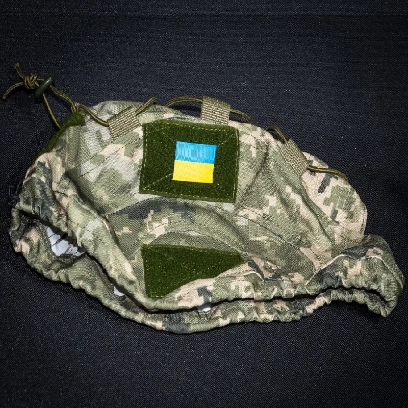 Кавер Kirasa на ушастый шлем пиксель (KI600) (KI600)