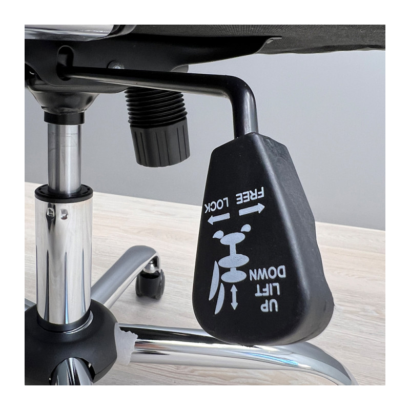 Кресло Richman Бали Люкс Хром M-1 (Tilt) Черный (R00000042753)